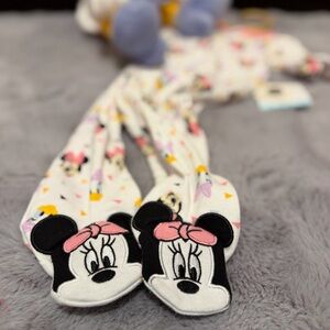 Disney Minnie & Daisy Footed Sleeper – 6–12 Months (NWT!)